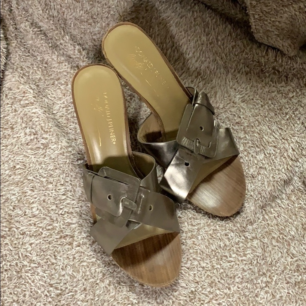Low slide on heels